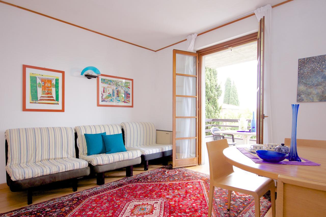 Residence Alexandra Stay Sirmione Bagian luar foto