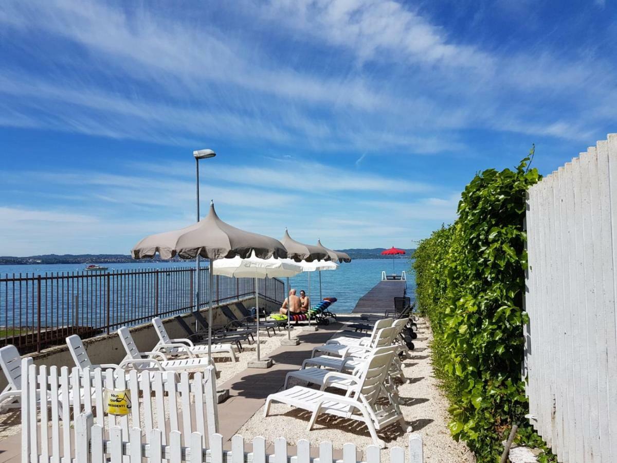 Residence Alexandra Stay Sirmione Bagian luar foto